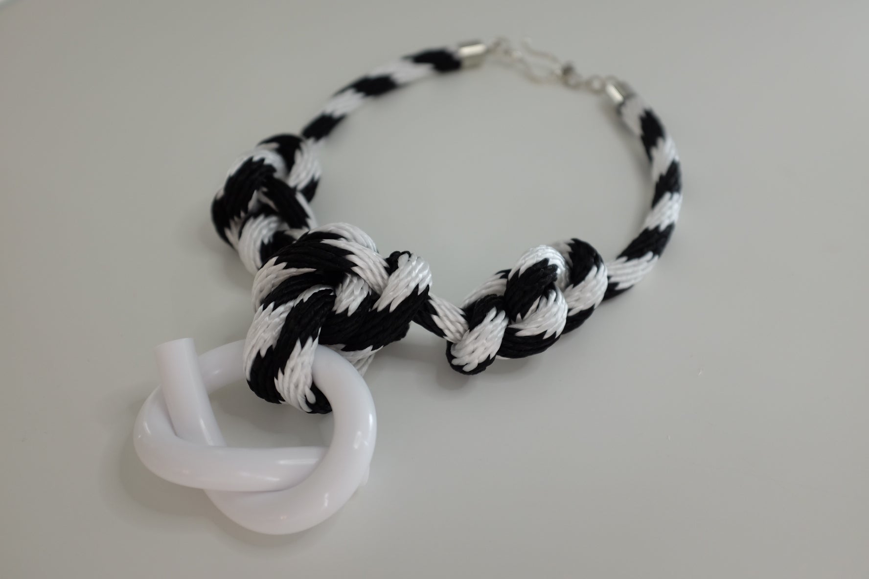 Capraia Zebra White Necklace