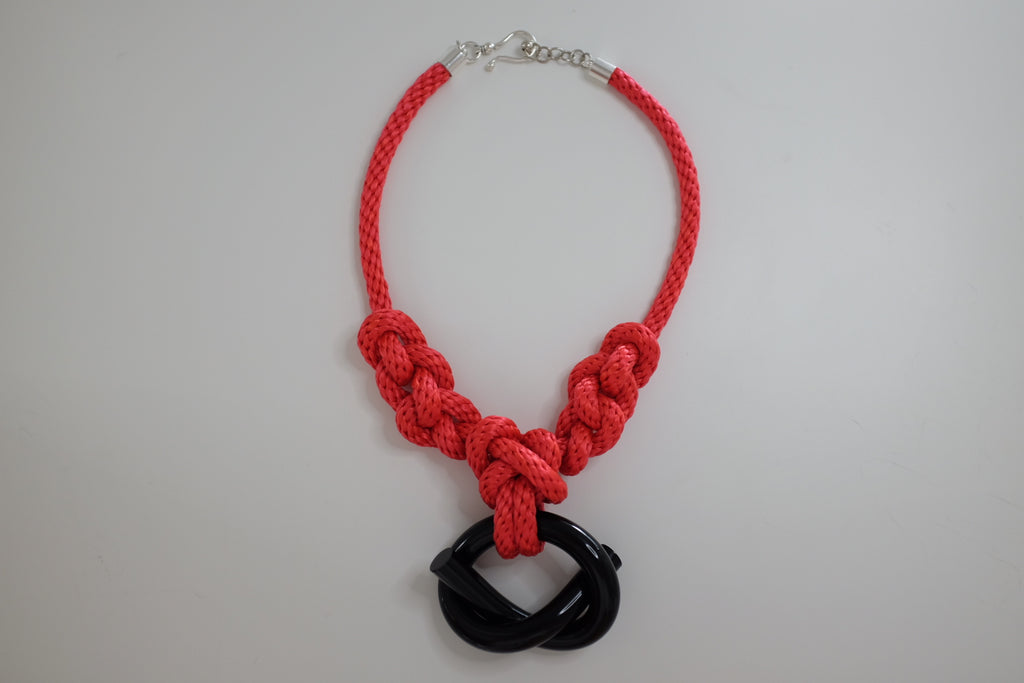 Capraia Black Red Necklace