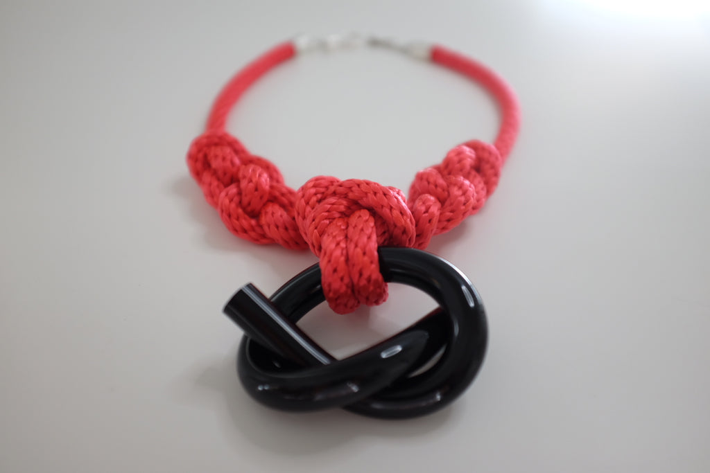 Capraia Black Red Necklace