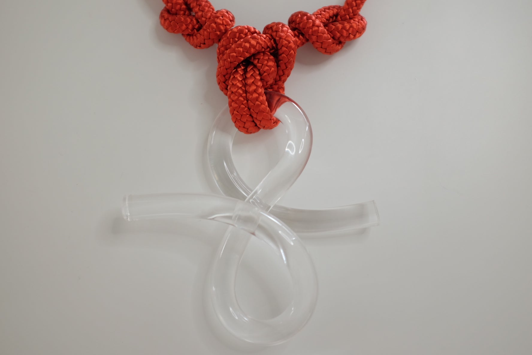 Ora Peler Clear Red Necklace