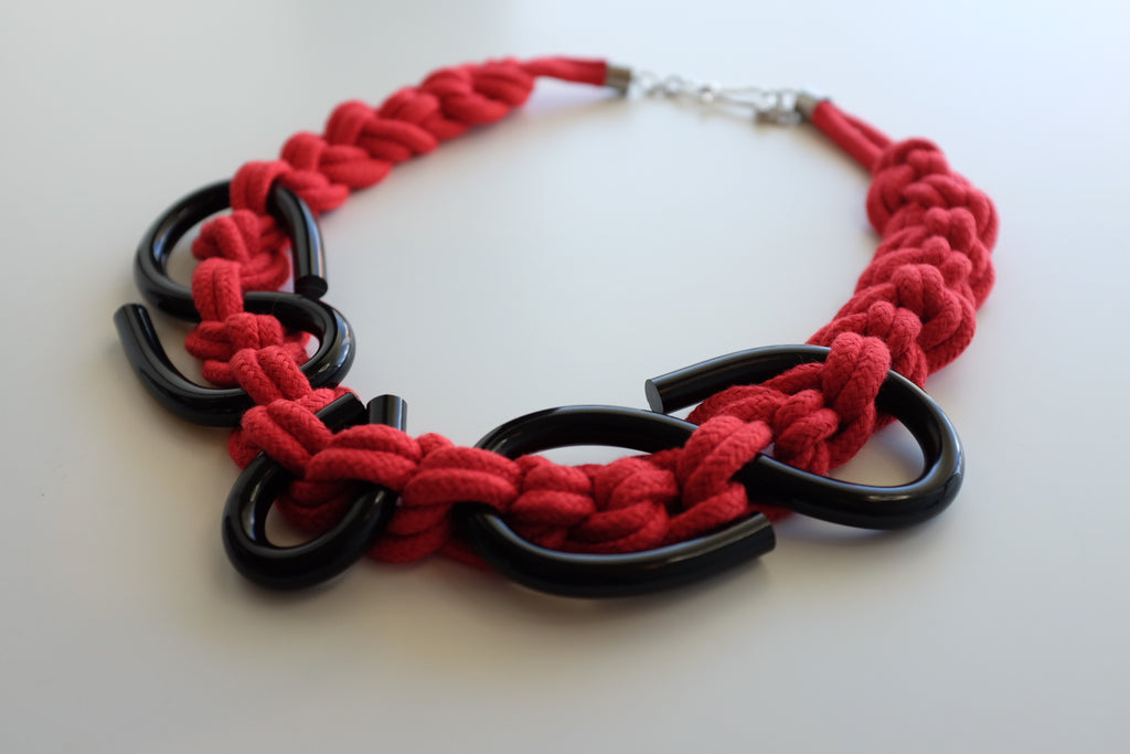 Capraia Black&Red Necklace