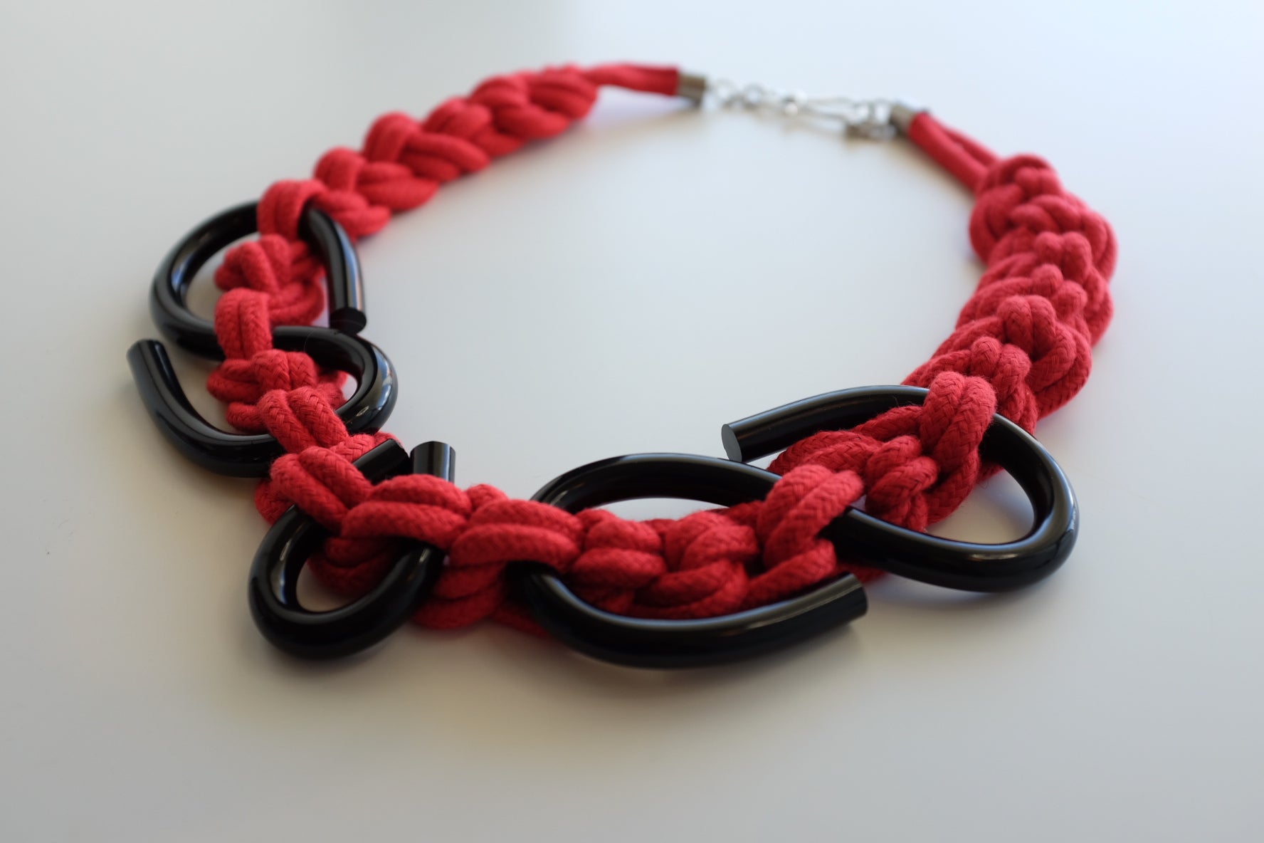 Capraia Black&Red Necklace