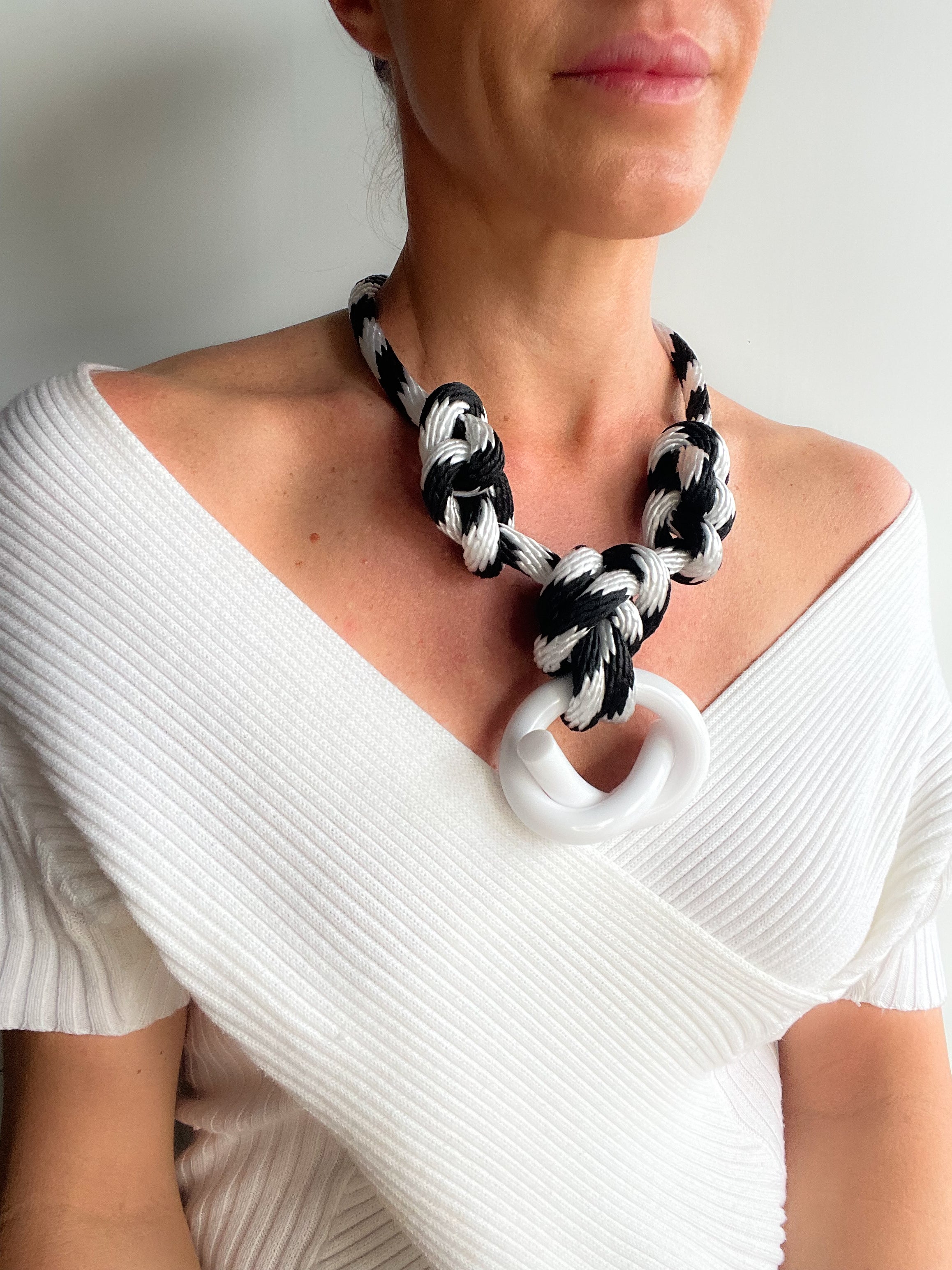 Capraia Zebra White Necklace