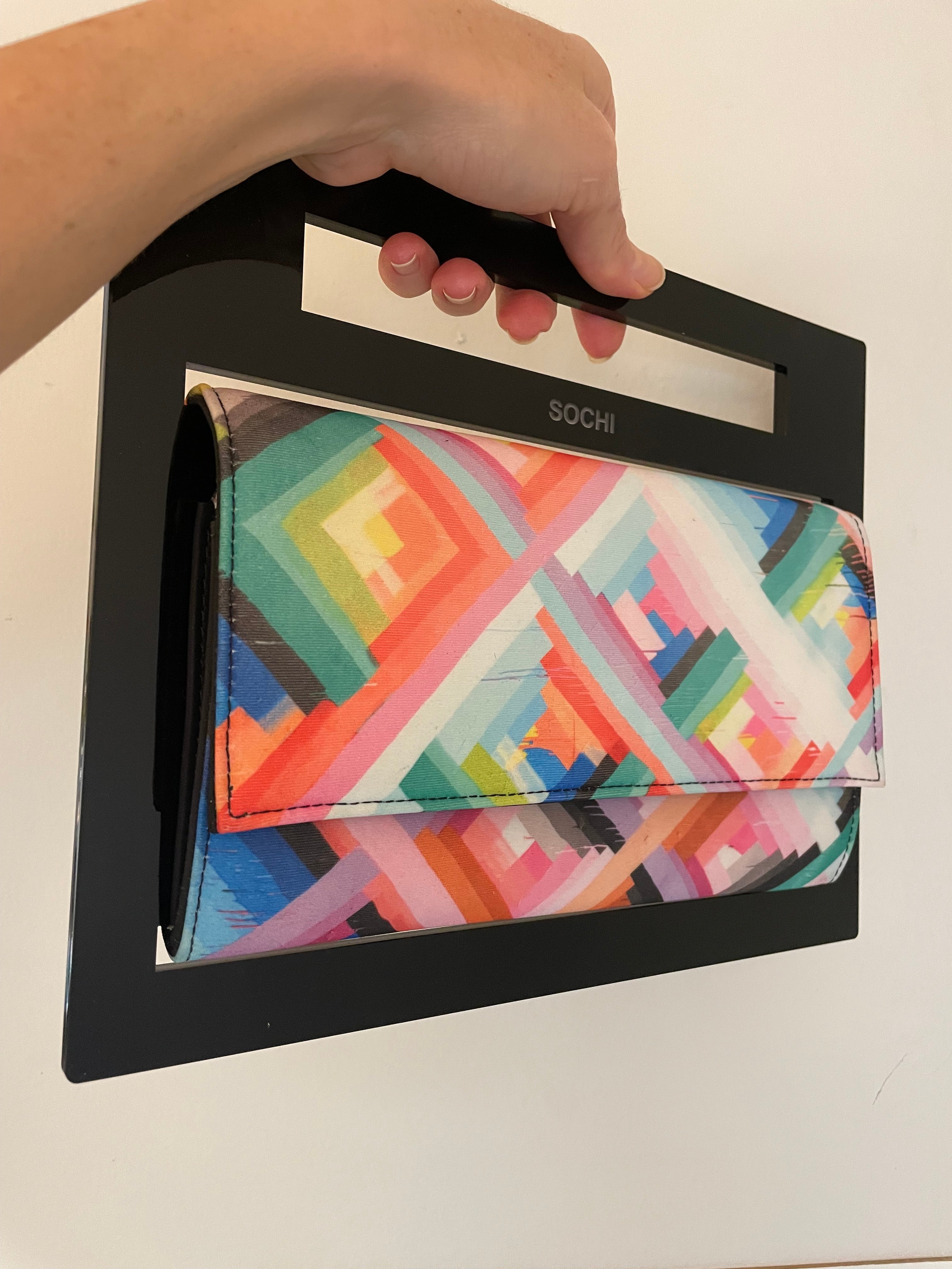 SOCHI Clutch