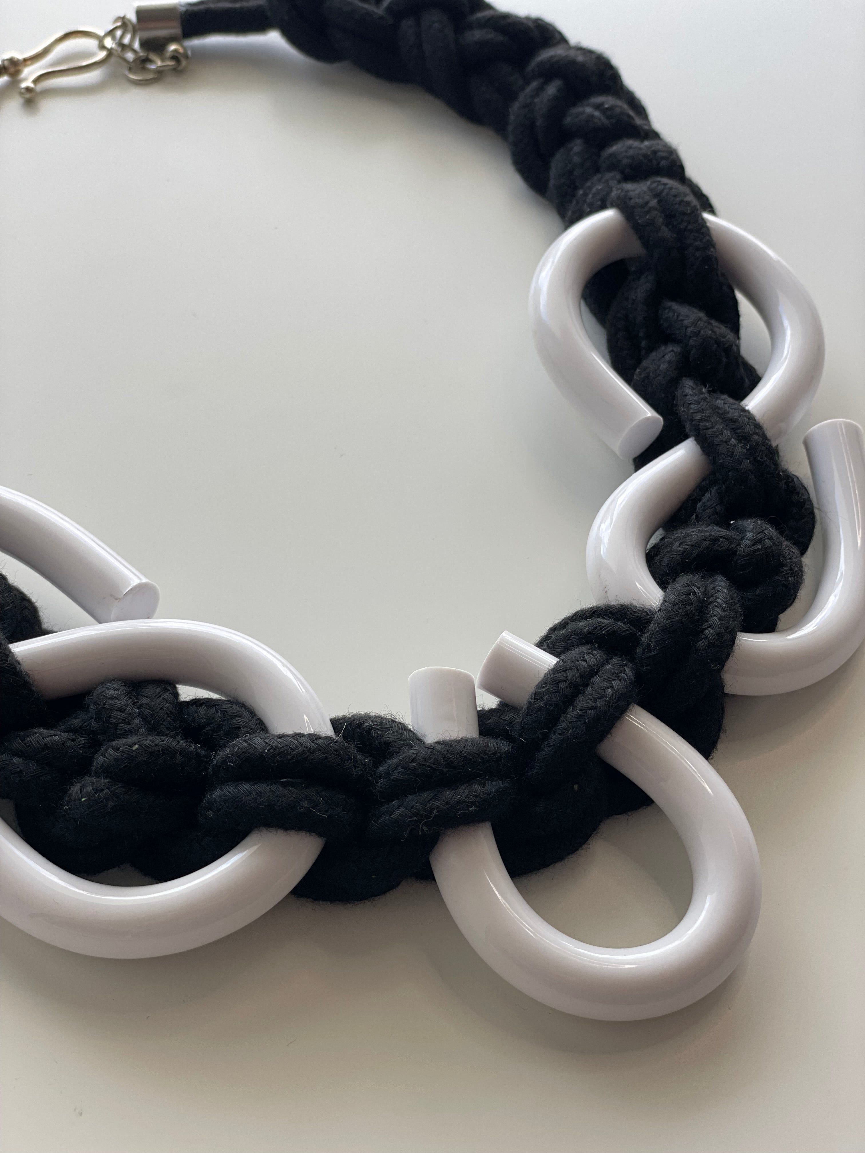 Capraia Black&White Necklace